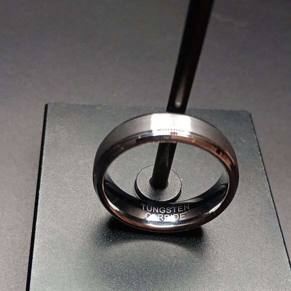 New Blue Tungsten Carbide Men's Size 8.5 Silver Ring - Picture 5 of 5